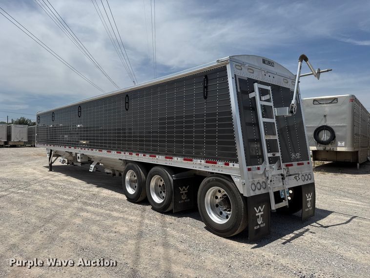 image for item FC4064 2024 Wilson DWH-750CGM grain trailer