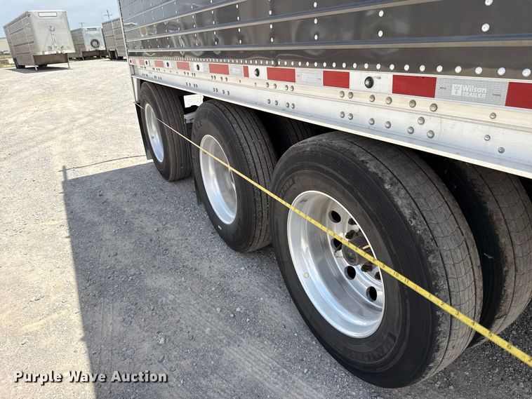 image for item FC4064 2024 Wilson DWH-750CGM grain trailer