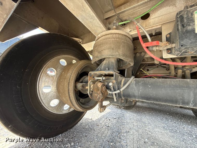 image for item FC4064 2024 Wilson DWH-750CGM grain trailer