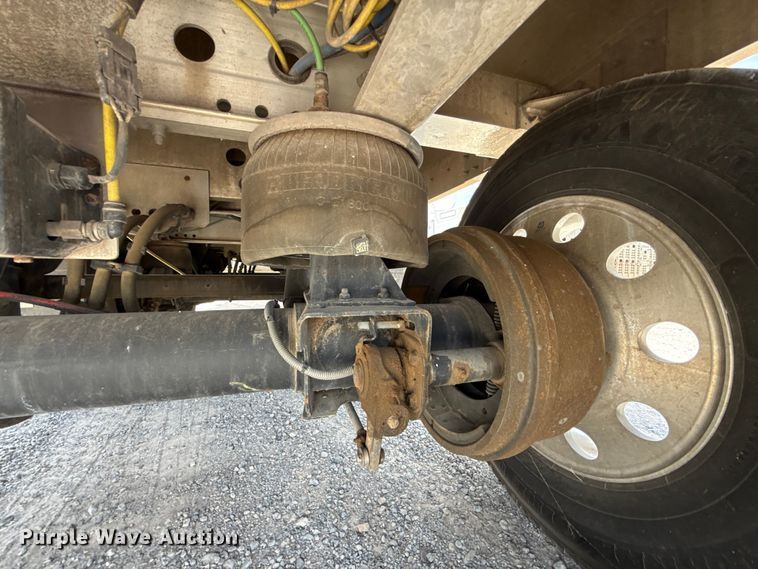 image for item FC4064 2024 Wilson DWH-750CGM grain trailer