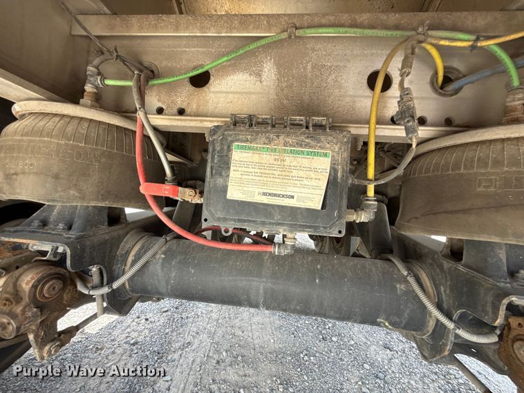 image for item FC4064 2024 Wilson DWH-750CGM grain trailer