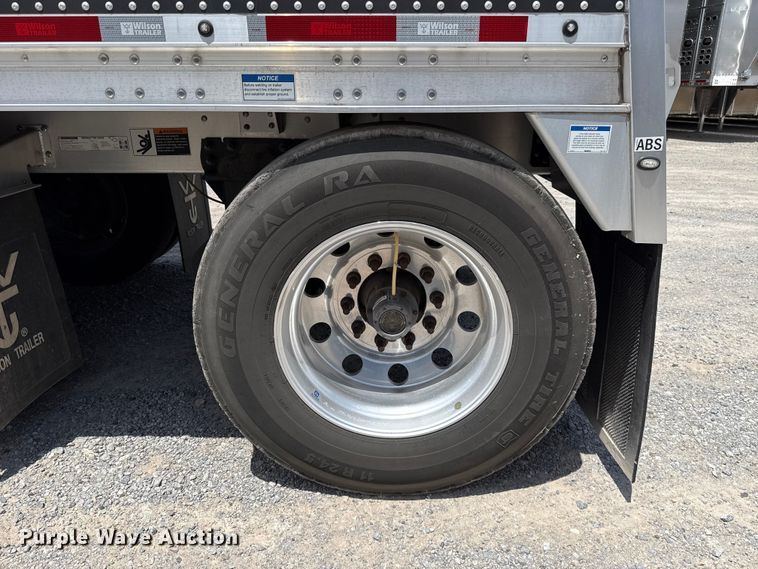 image for item FC4064 2024 Wilson DWH-750CGM grain trailer