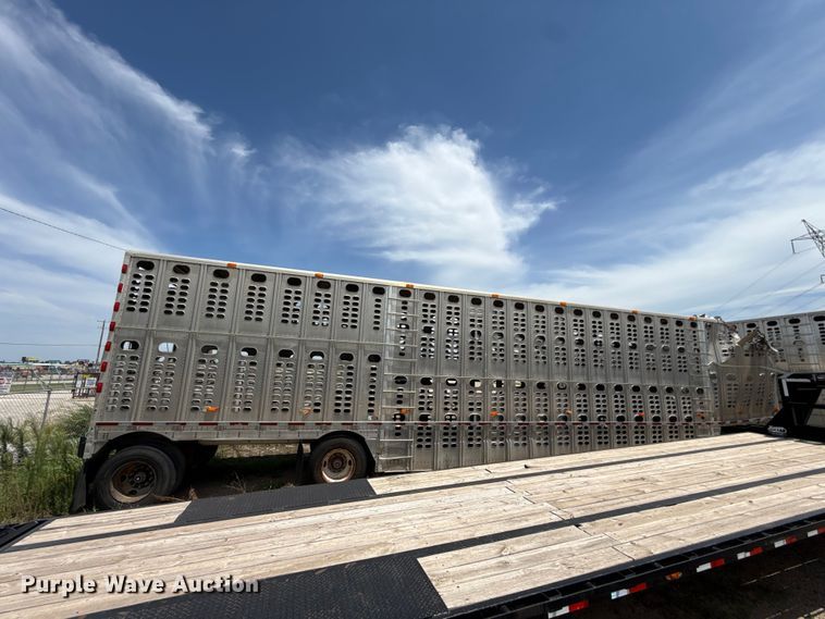image for item FC4065 2013 Wilson PSDCL-402 livestock trailer