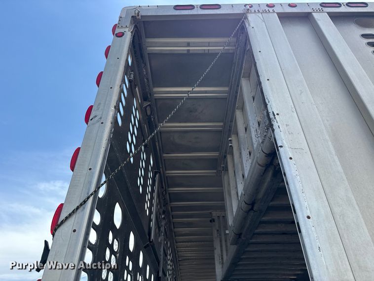 image for item FC4065 2013 Wilson PSDCL-402 livestock trailer