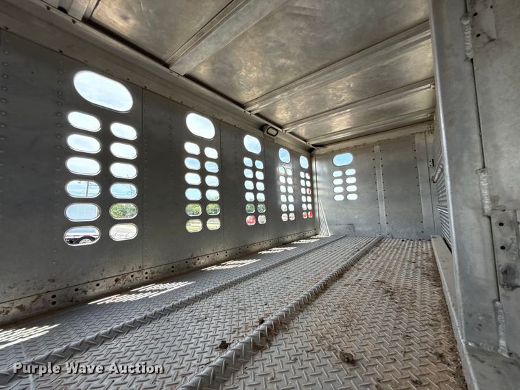 image for item FC4065 2013 Wilson PSDCL-402 livestock trailer