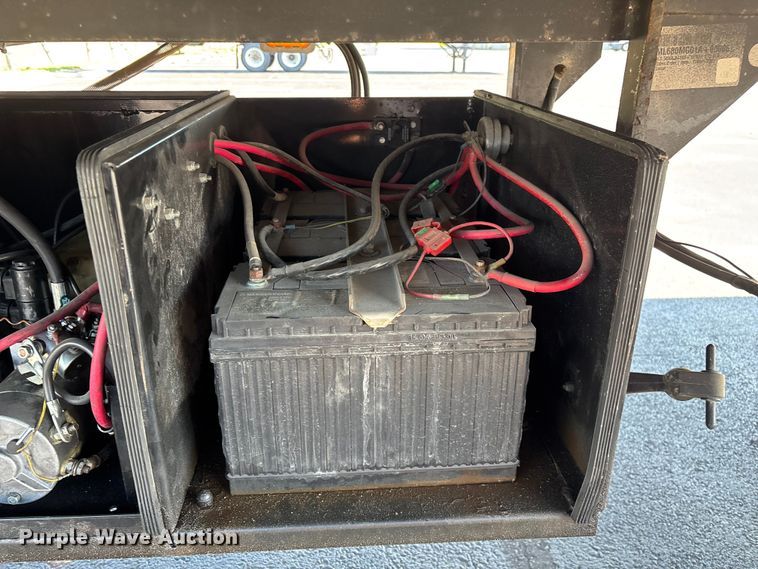 image for item FG0534 2007 Trailmobile dry van trailer