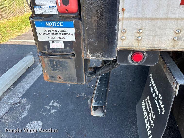 image for item FG0534 2007 Trailmobile dry van trailer