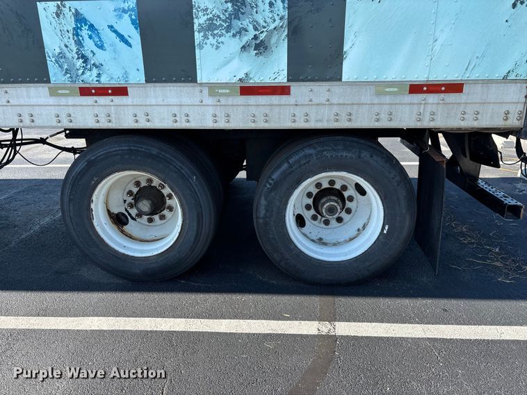 image for item FG0534 2007 Trailmobile dry van trailer
