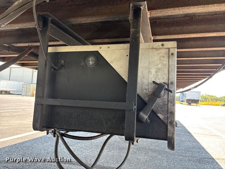 image for item FG0534 2007 Trailmobile dry van trailer