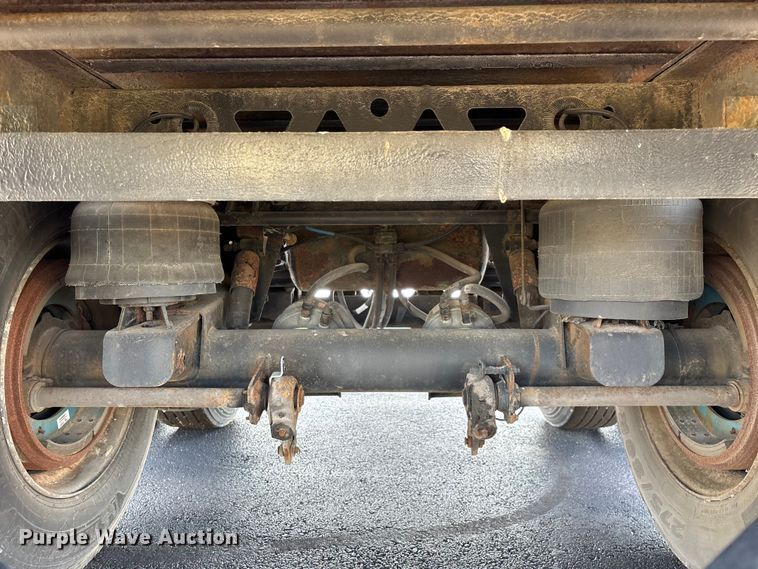 image for item FG0534 2007 Trailmobile dry van trailer