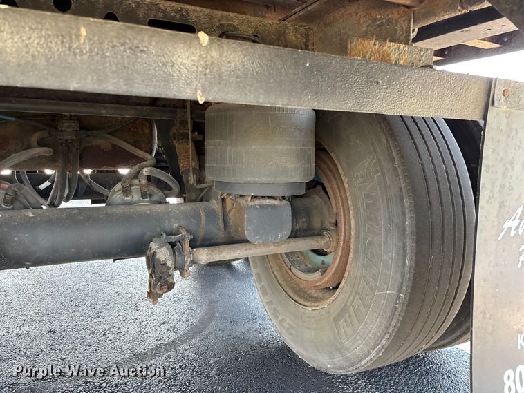 image for item FG0534 2007 Trailmobile dry van trailer