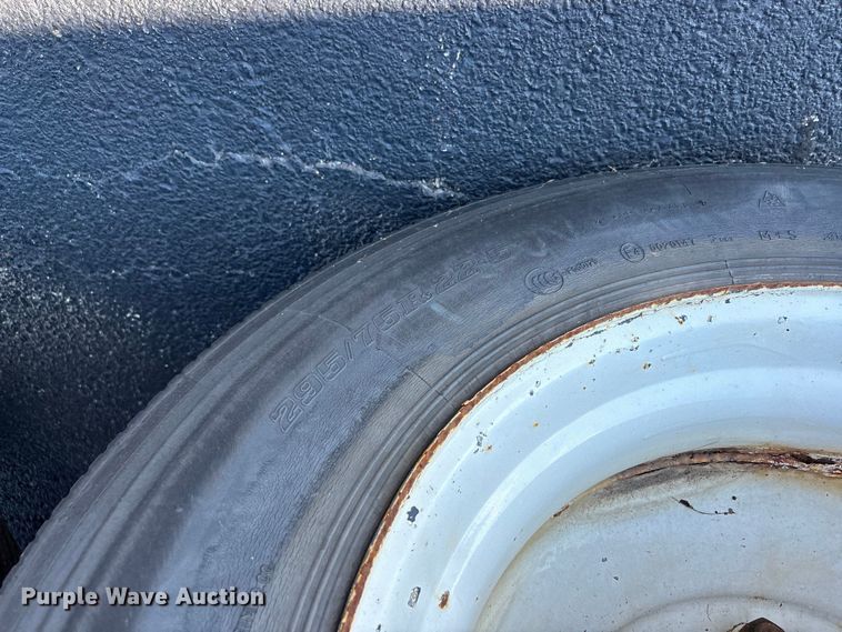 image for item FG0534 2007 Trailmobile dry van trailer