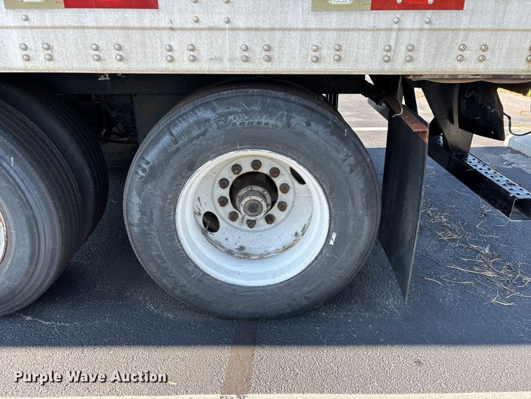 image for item FG0534 2007 Trailmobile dry van trailer