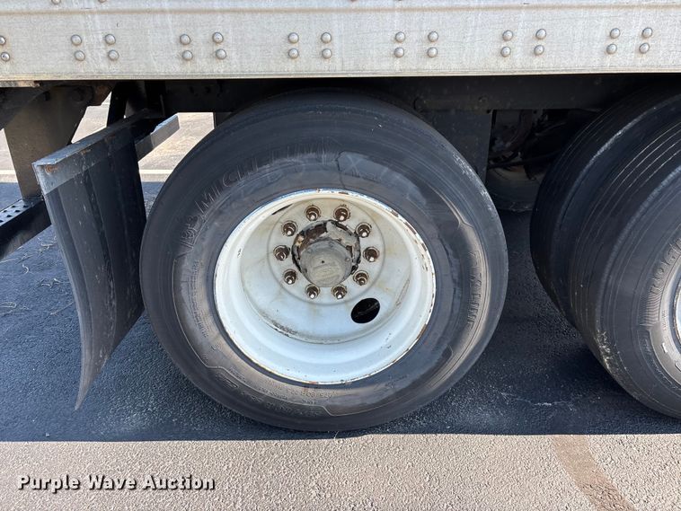 image for item FG0534 2007 Trailmobile dry van trailer
