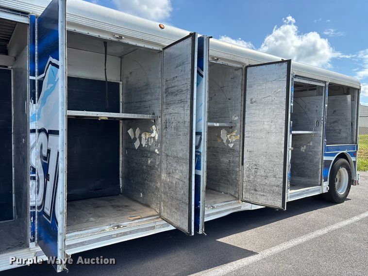 image for item FG0536 1993 Hackney & Sons, Inc. delivery trailer