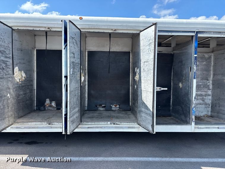 image for item FG0536 1993 Hackney & Sons, Inc. delivery trailer