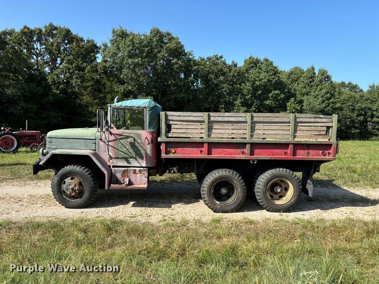 image for item FG0539 1972 AM General M44 flatbed truck