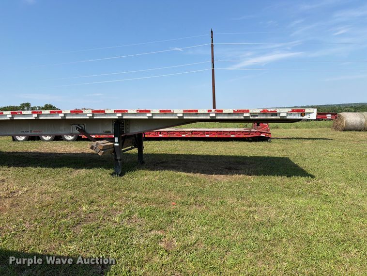 image for item FH6182 2007 Wilson ACF300 flatbed trailer