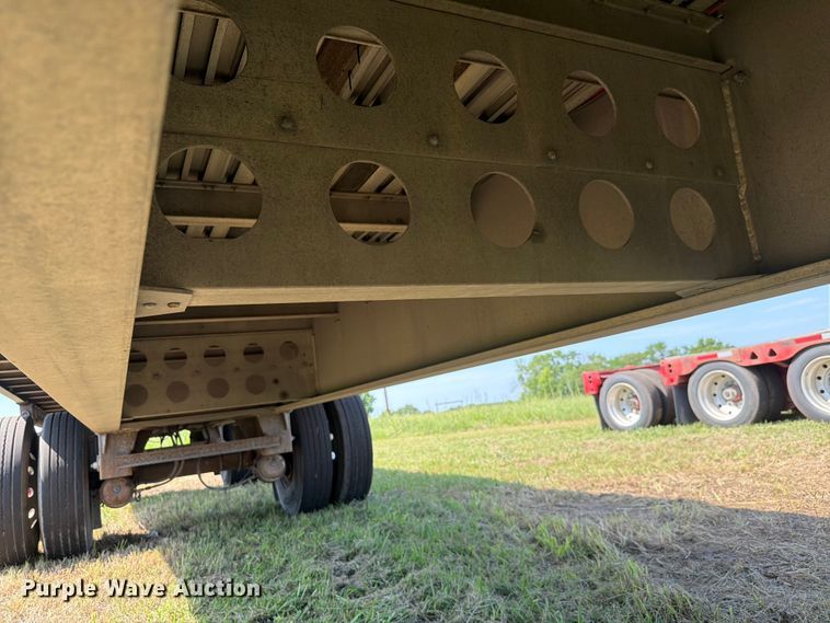 image for item FH6182 2007 Wilson ACF300 flatbed trailer