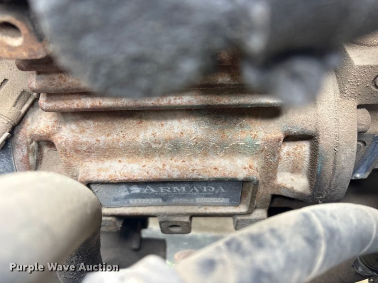 image for item FI0187 1998 International 9200 semi truck
