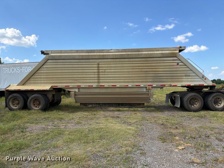 image for item FI0288 2013 Travis 2013 39.2FT TRAVIS S/102 bottom dump trailer