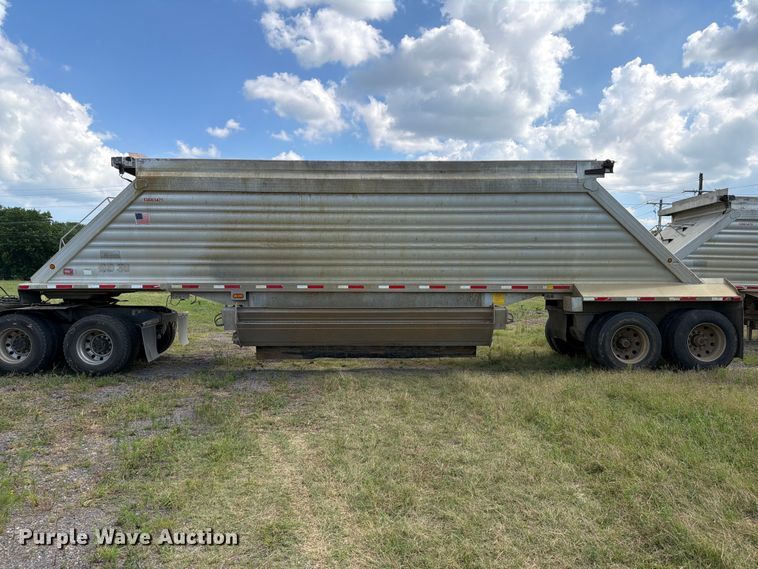 image for item FI0288 2013 Travis 2013 39.2FT TRAVIS S/102 bottom dump trailer