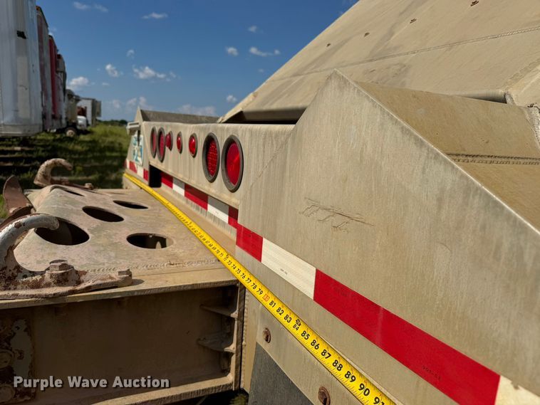 image for item FI0288 2013 Travis 2013 39.2FT TRAVIS S/102 bottom dump trailer