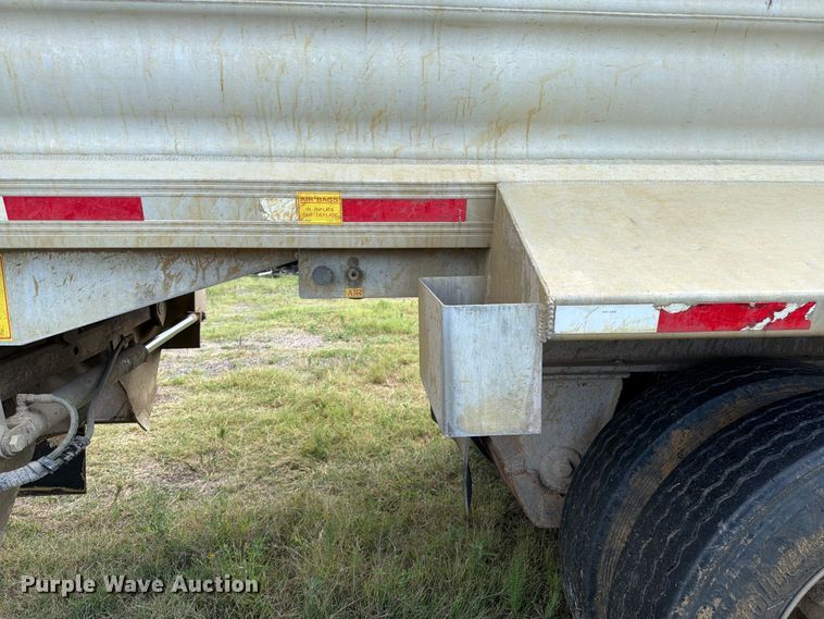 image for item FI0288 2013 Travis 2013 39.2FT TRAVIS S/102 bottom dump trailer
