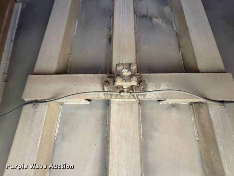 image for item FI0288 2013 Travis 2013 39.2FT TRAVIS S/102 bottom dump trailer