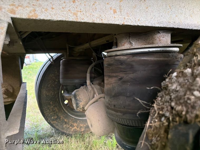 image for item FI0288 2013 Travis 2013 39.2FT TRAVIS S/102 bottom dump trailer