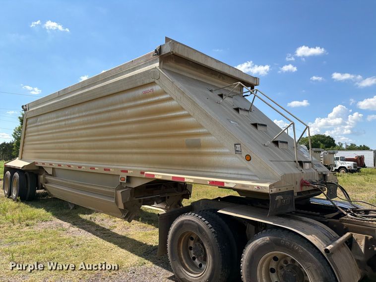 image for item FI0289 2013 Travis 2013 39.2FT TRAVIS S/102 bottom dump trailer