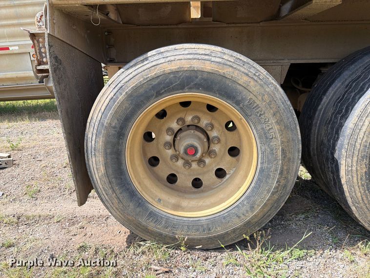 image for item FI0289 2013 Travis 2013 39.2FT TRAVIS S/102 bottom dump trailer