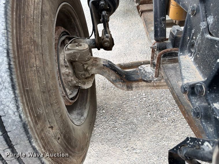 image for item FI0300 2007 Peterbilt 379 semi truck
