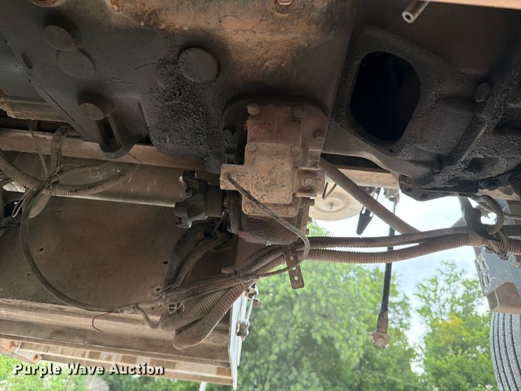 image for item FI0300 2007 Peterbilt 379 semi truck