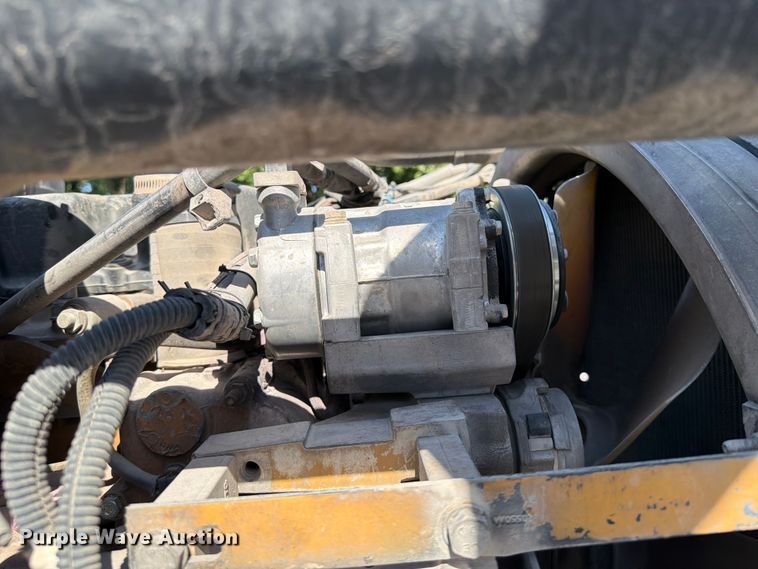 image for item FI0309 2006 Peterbilt 379 semi truck