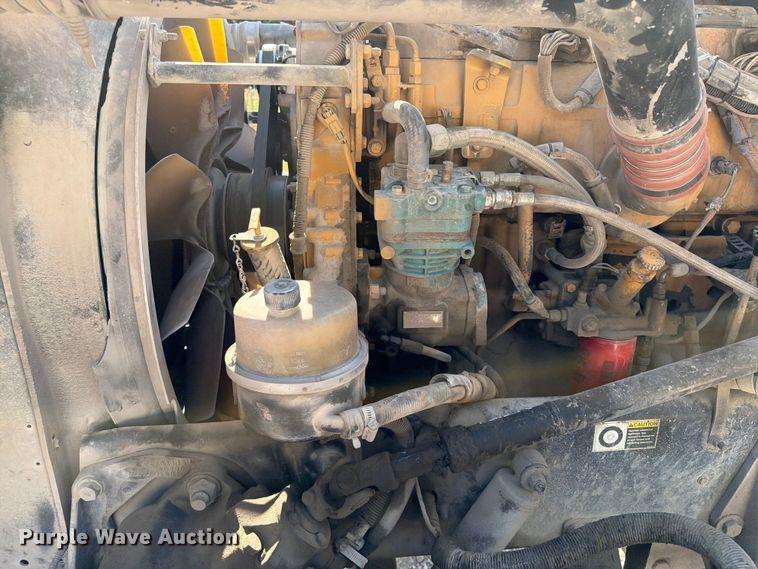 image for item FI0309 2006 Peterbilt 379 semi truck