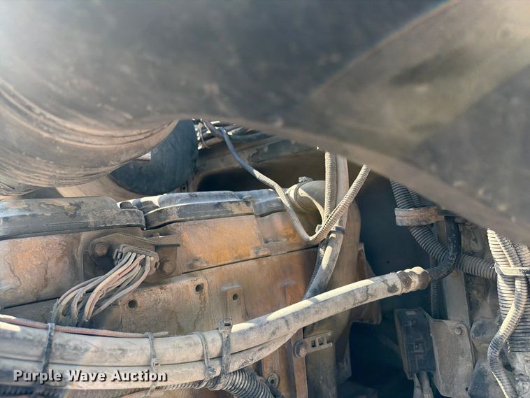 image for item FI0309 2006 Peterbilt 379 semi truck