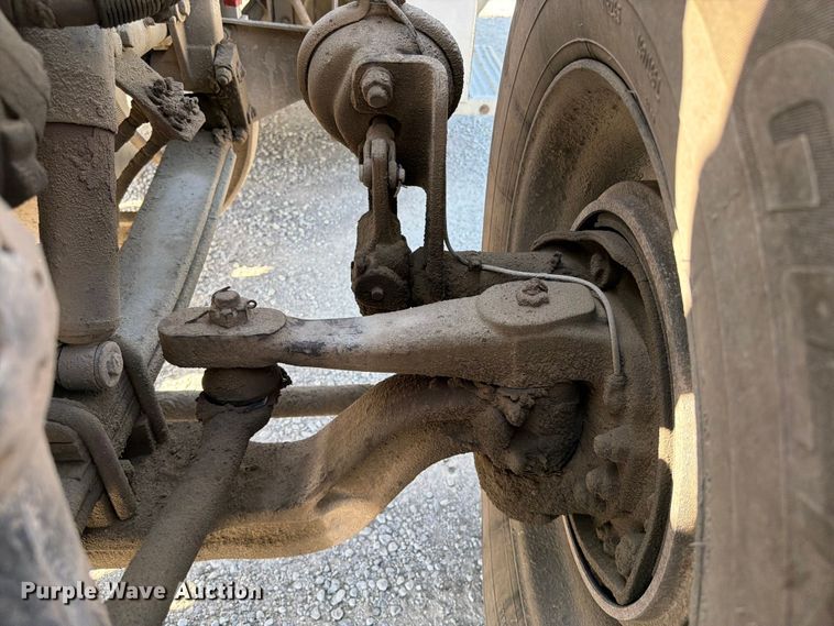 image for item FI0309 2006 Peterbilt 379 semi truck