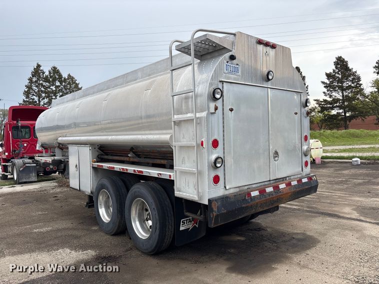 image for item FK1485 1997 Amthor tank trailer