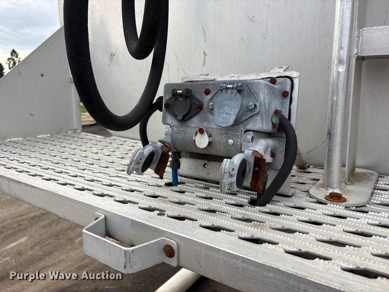 image for item FK1485 1997 Amthor tank trailer