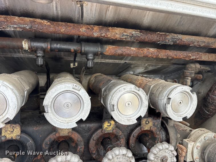 image for item FK1485 1997 Amthor tank trailer
