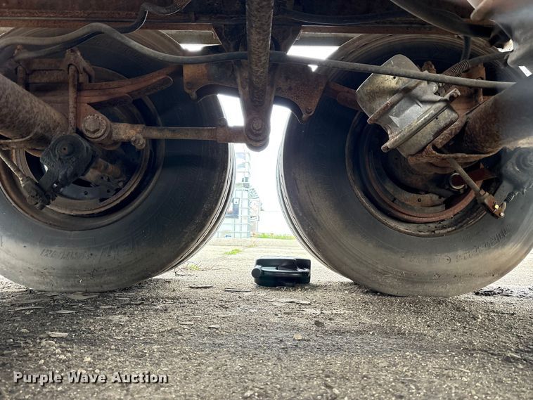 image for item FK1485 1997 Amthor tank trailer