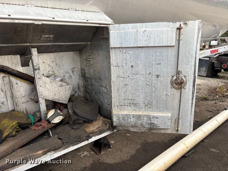 image for item FK1485 1997 Amthor tank trailer