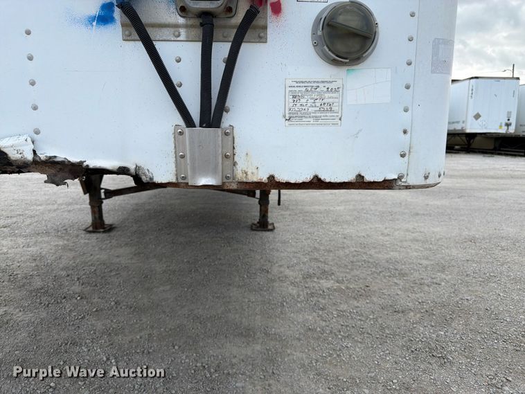 image for item FK3028 2005 Utility Trailers dry van trailer