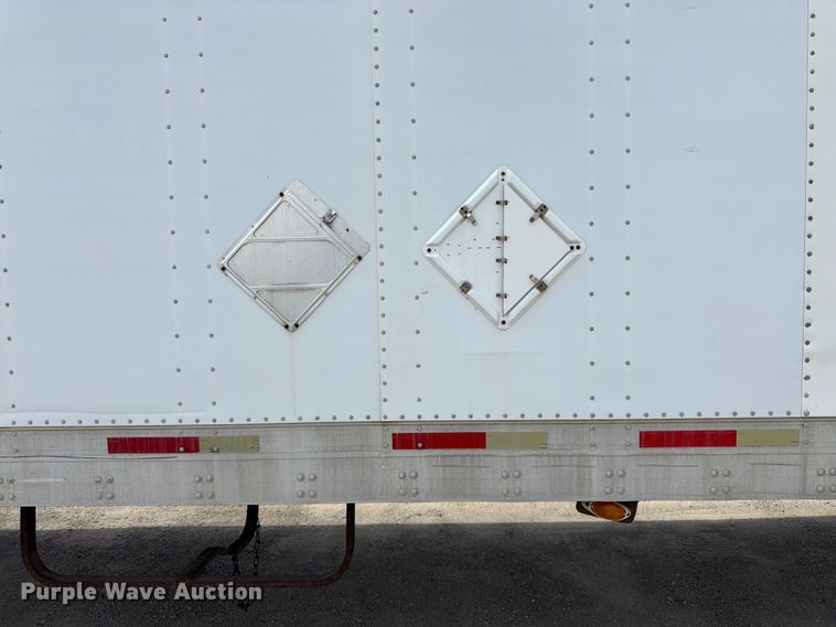 image for item FK3028 2005 Utility Trailers dry van trailer