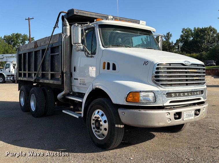 image for item FK3187 2007 Sterling L8500 dump truck