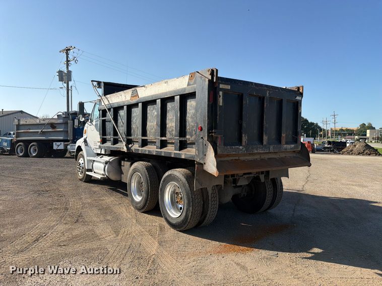 image for item FK3187 2007 Sterling L8500 dump truck
