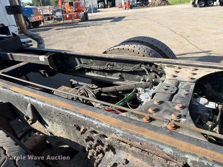 image for item FK3187 2007 Sterling L8500 dump truck