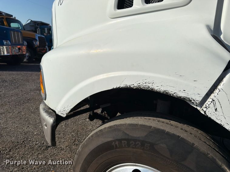 image for item FK3187 2007 Sterling L8500 dump truck