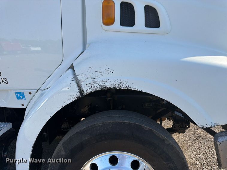 image for item FK3187 2007 Sterling L8500 dump truck